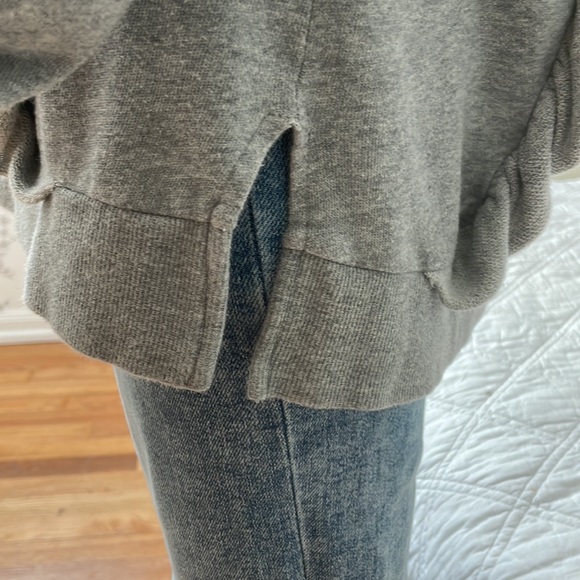 Oversized Gray Ruffle Sweatshirt - Picture 3 of 3